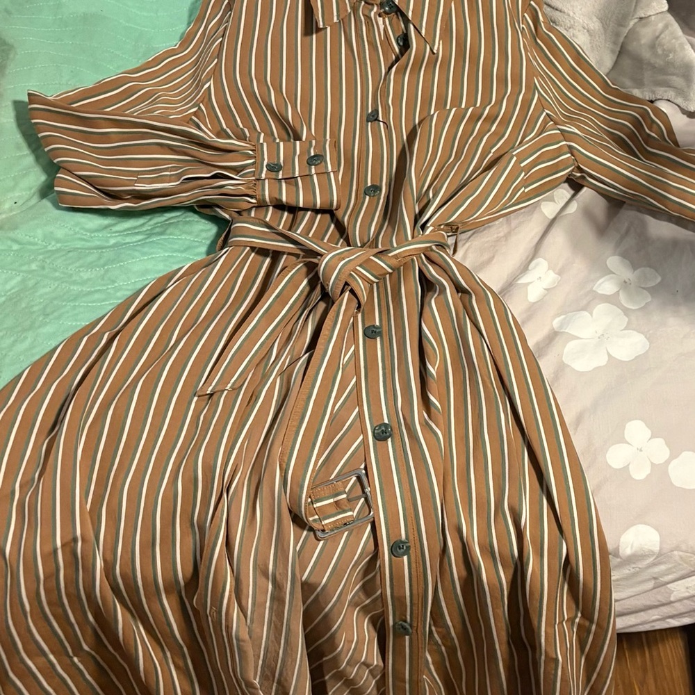 LK Bennett Tan and White Striped Long Sleeve Dress - Picture 4 of 7
